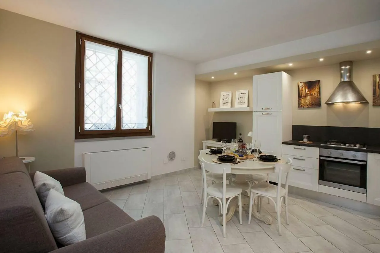 Apartment Tessitori Palace - Luxury Appartment Center Florence